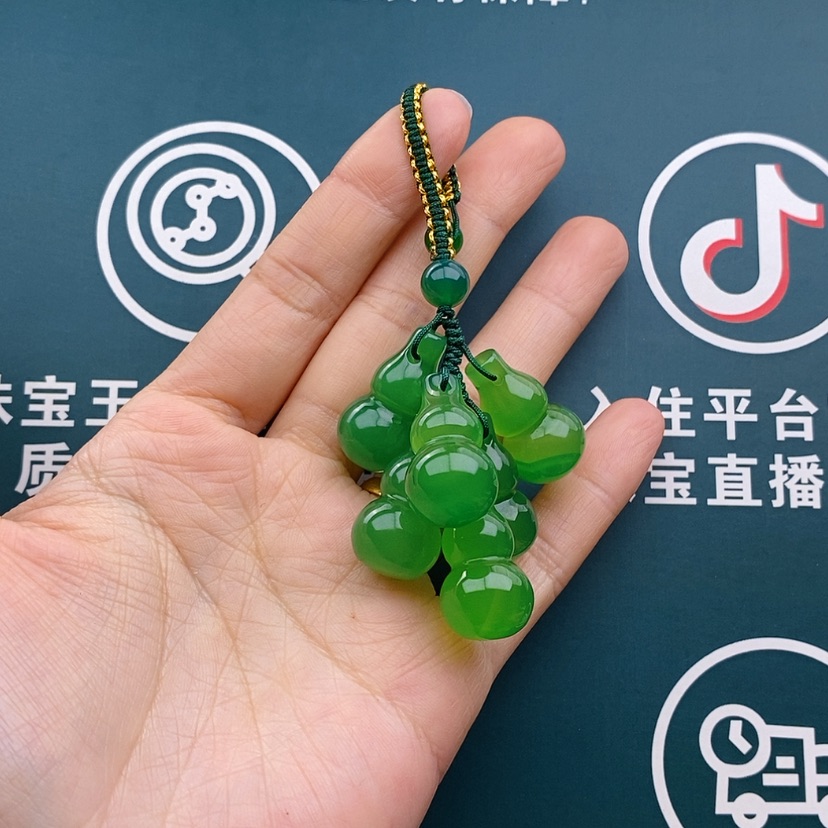 【闪购商品】玛瑙/玉髓车挂未镶嵌L*呜