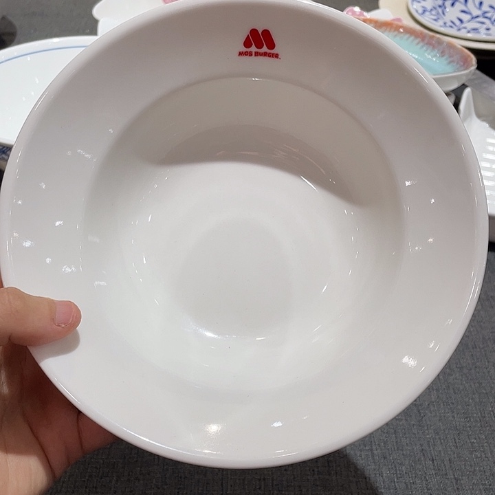 爆款M标草帽碗好看