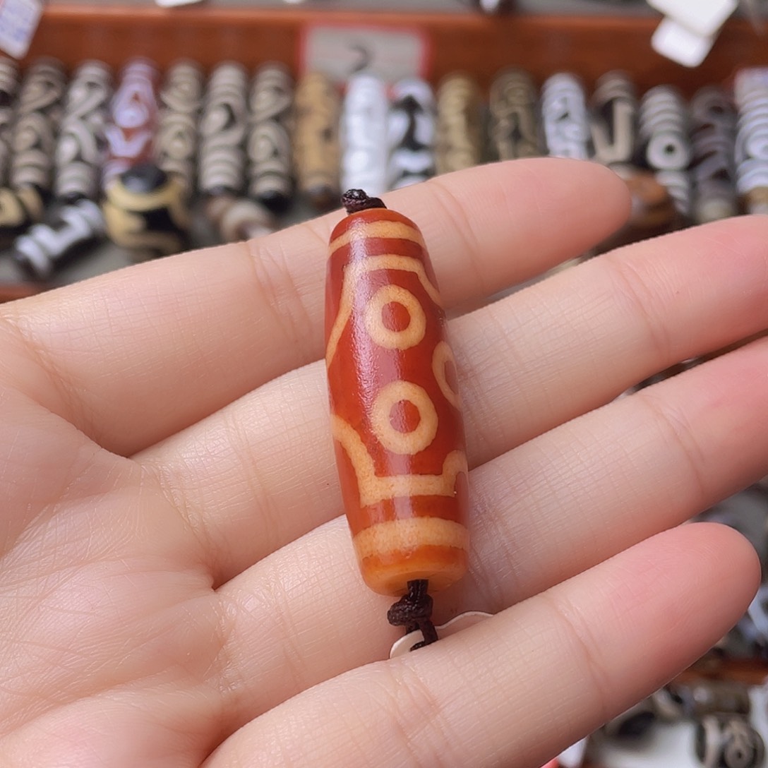 未镶嵌颈饰玛瑙/玉髓与***眠