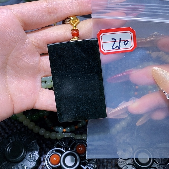 和田玉和田玉边角料随机发未镶嵌