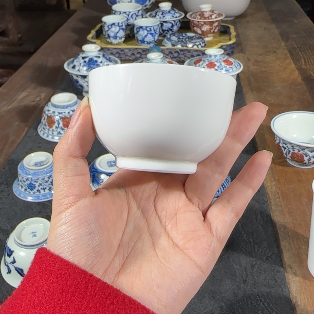 景德镇白胎系列禅定小