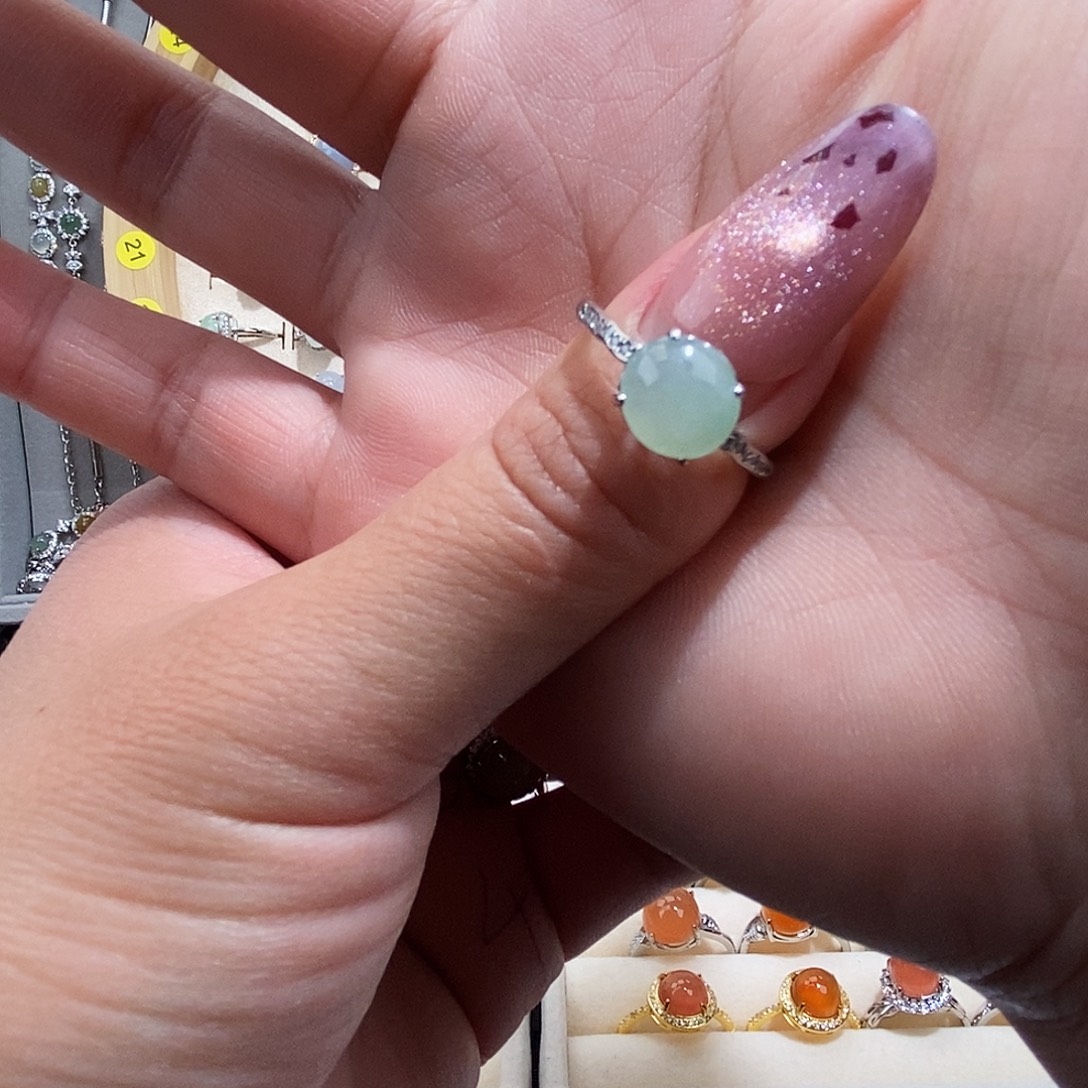 圆***゛翡翠未镶嵌戒指缅甸