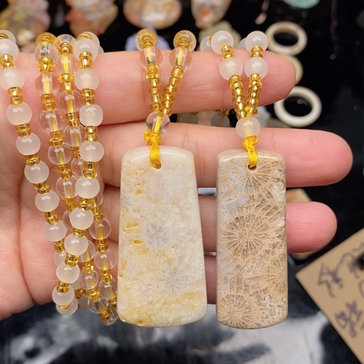 硅化珊瑚（珊瑚玉）手镯未镶嵌