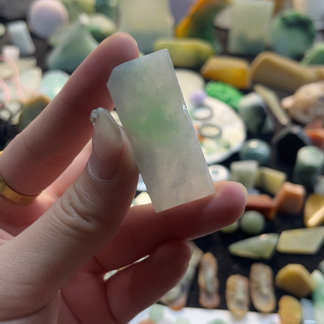 定制翡翠未镶嵌翡翠定制