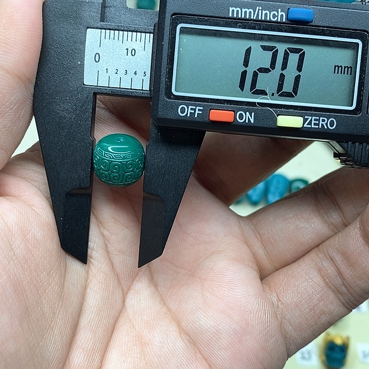 搁片归元款配饰归元款