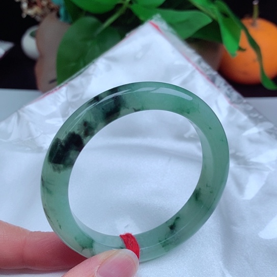 翡翠手镯未镶嵌  正圈52 冰飘花