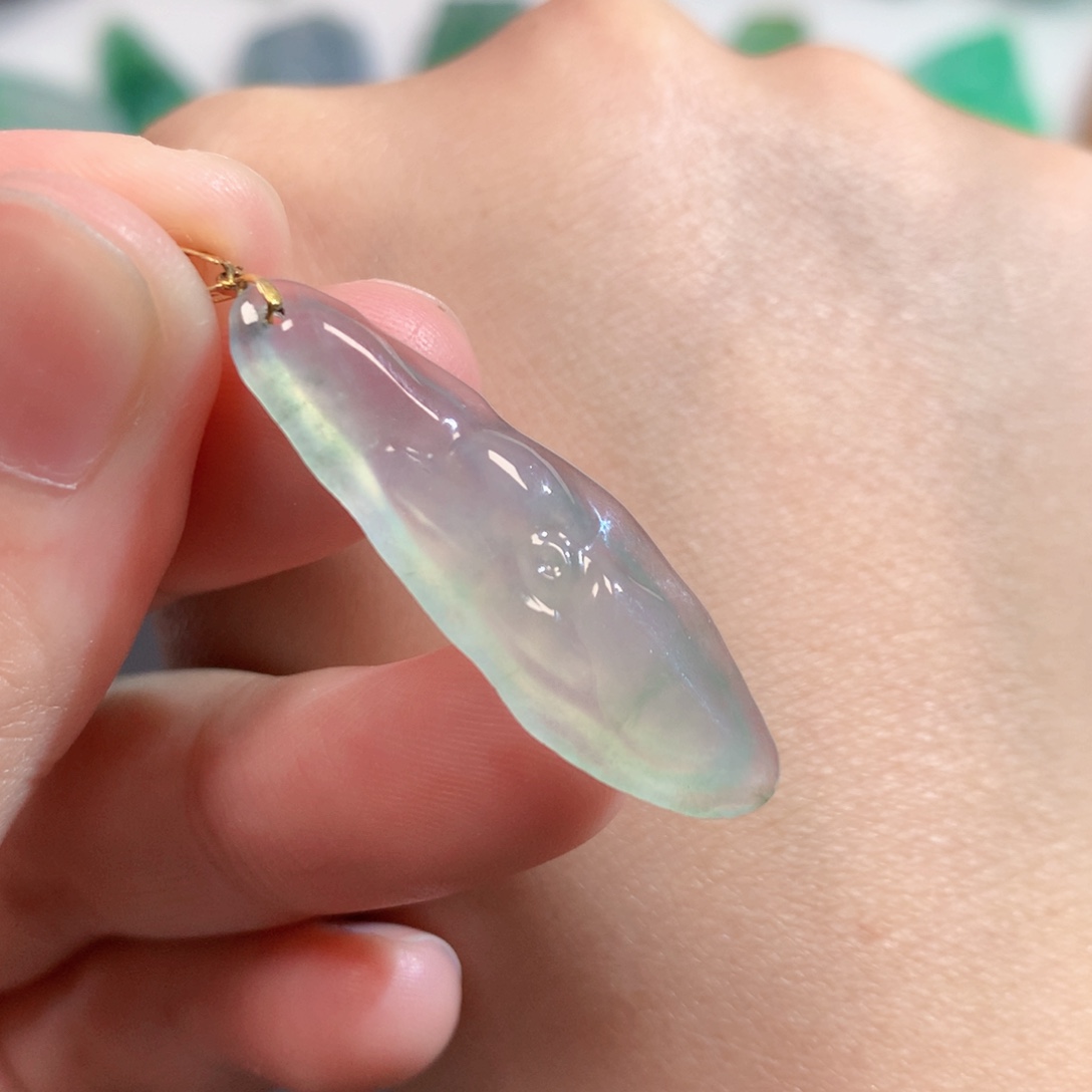 翡翠未镶嵌吊坠(不含链)246