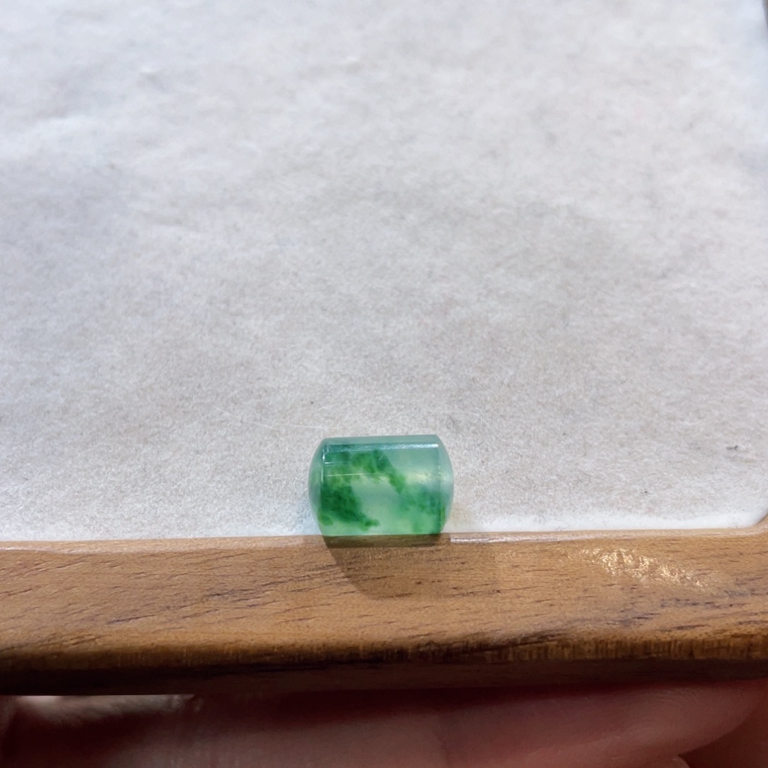 翡翠手链未镶嵌卡10*6.8墨绿森林桶珠