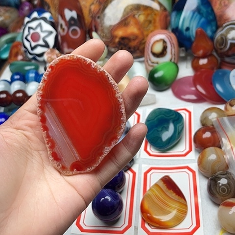 玛瑙/玉髓颈饰未镶嵌