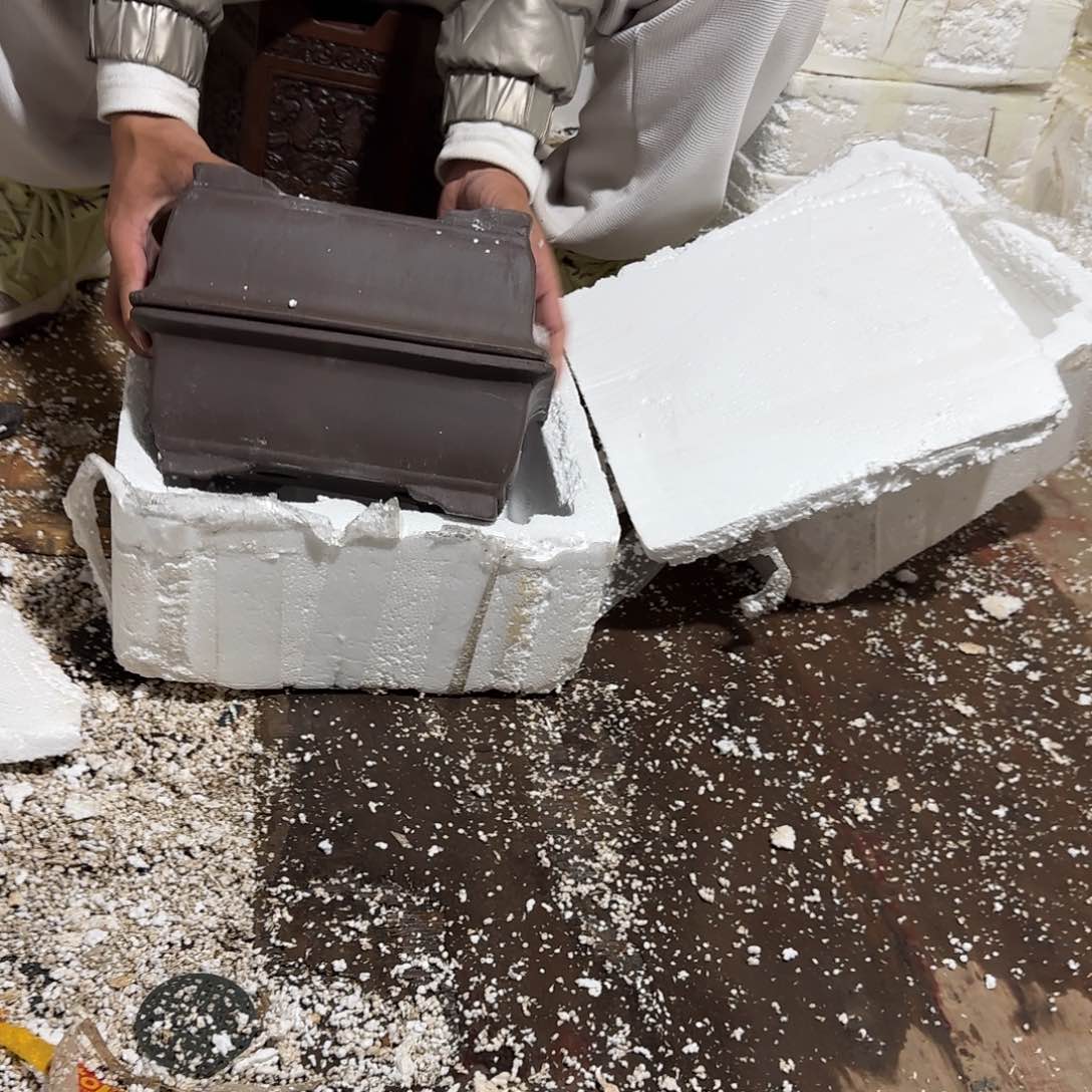 紫砂花盆瑕疵和瑕疵