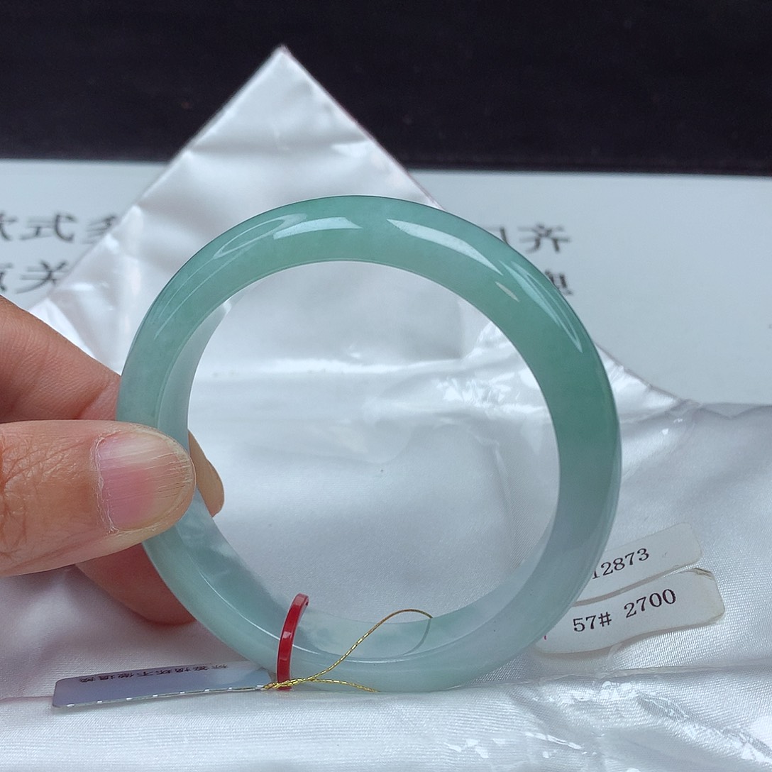 翡翠手镯未镶嵌57圈2873