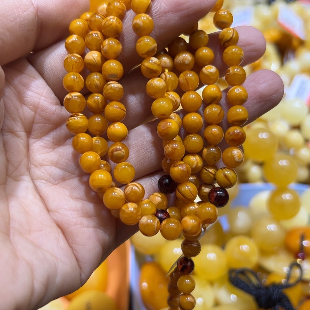 琥珀珠宝奇石未镶嵌