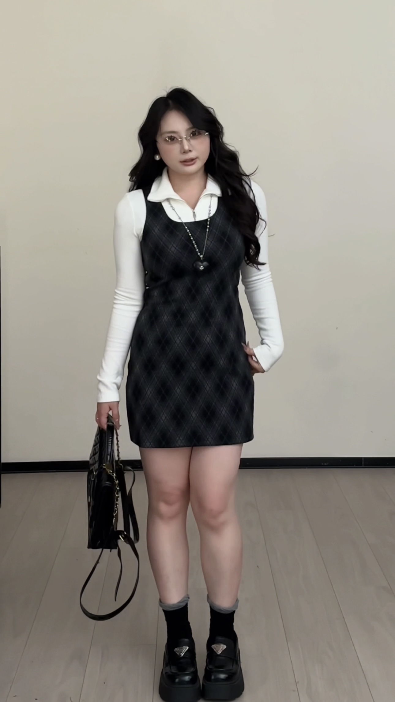 【大小姐】时尚格纹显瘦通勤修身小香风短裙连衣裙针织背心俩件套