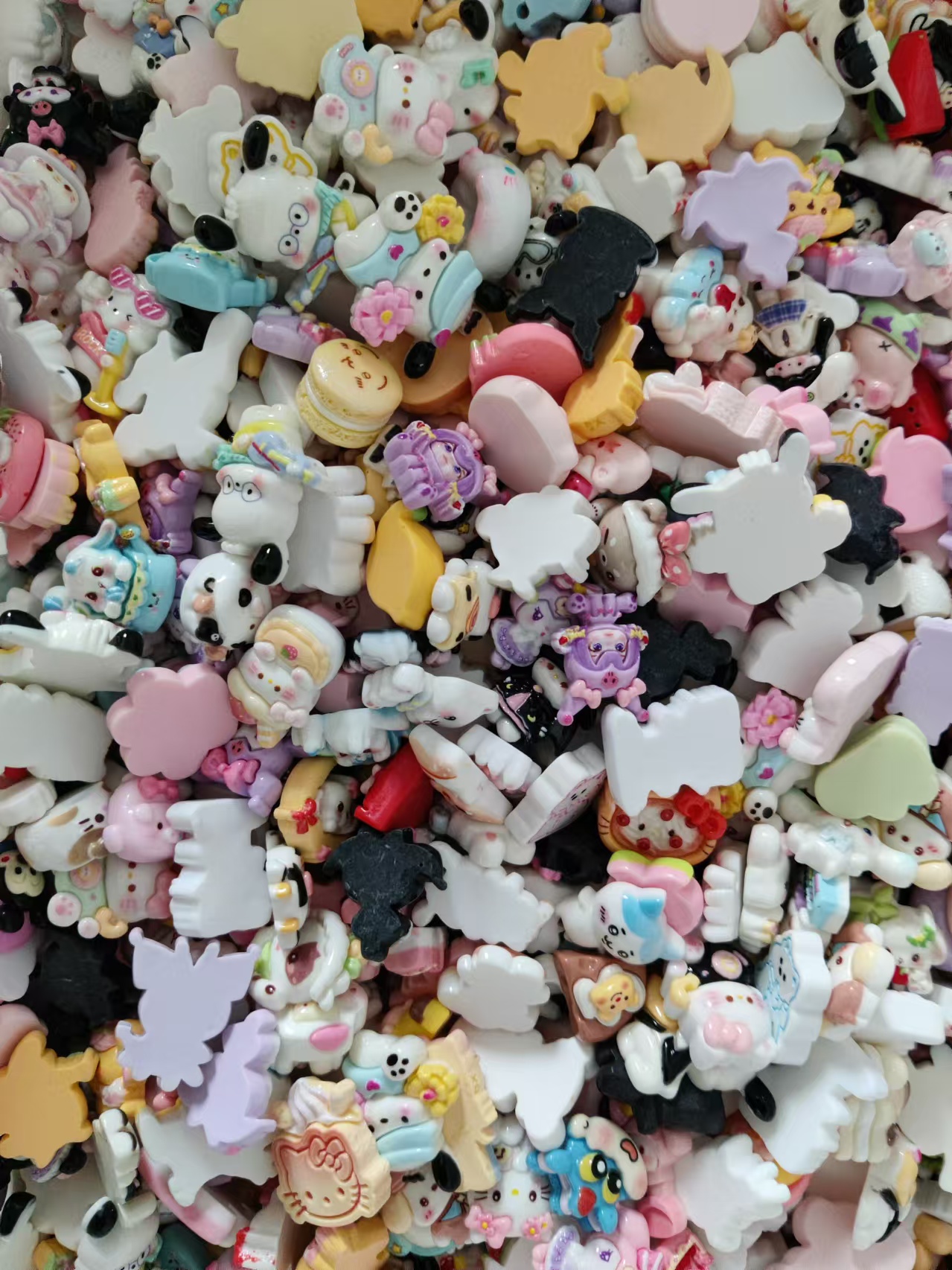 卡通小卡混装树脂贪玩可爱配件饰品