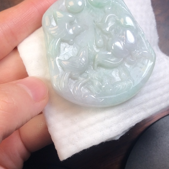 翡翠未镶嵌颈饰缅甸A货，每天下午1点半开播