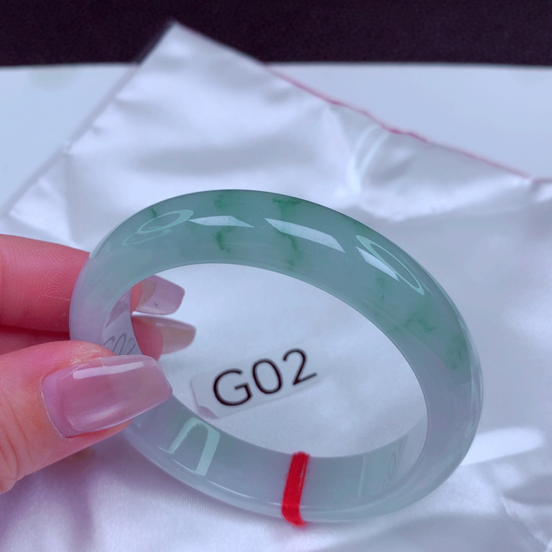 翡翠未镶嵌手镯手镯