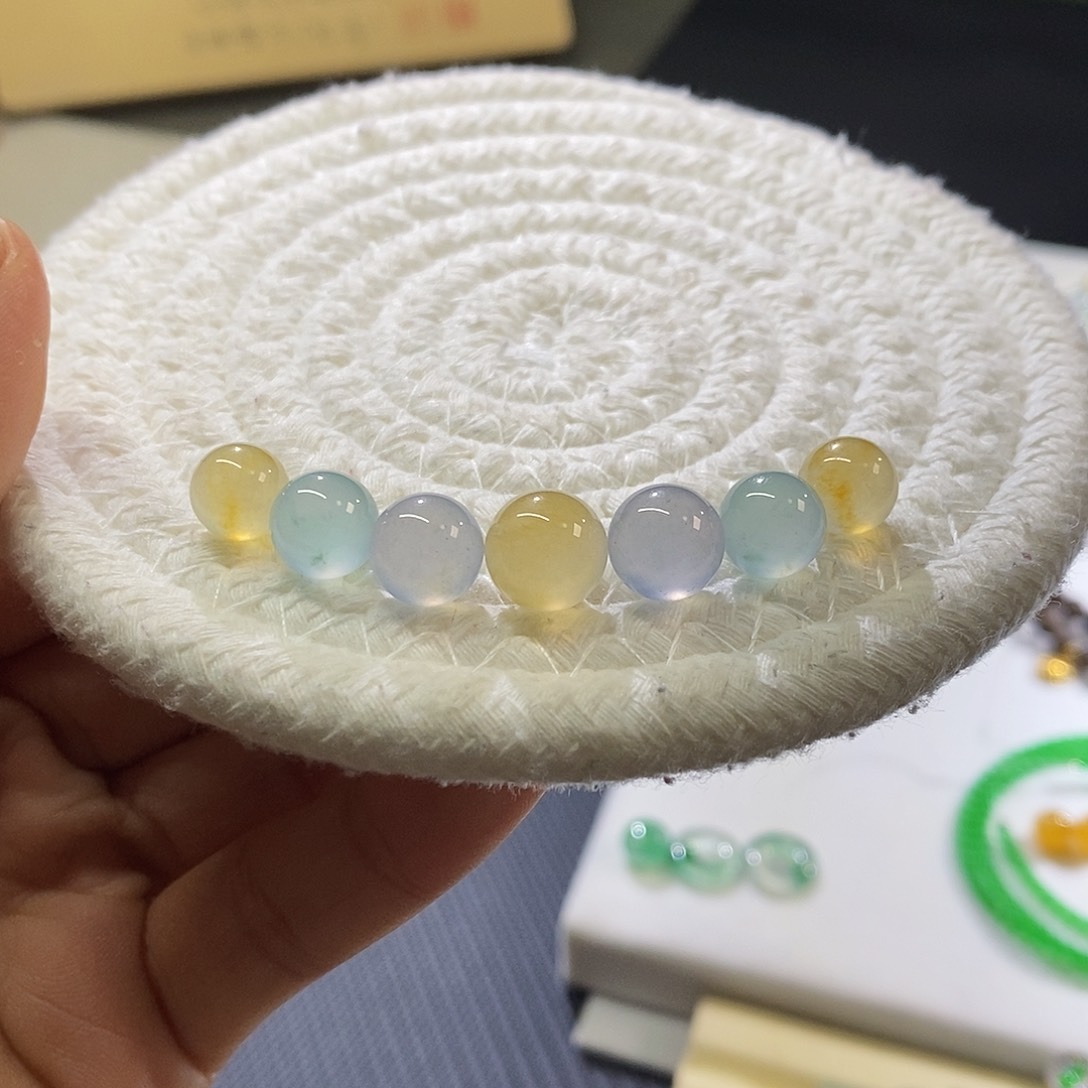 翡翠未镶嵌挂件福*丁一手珠珠