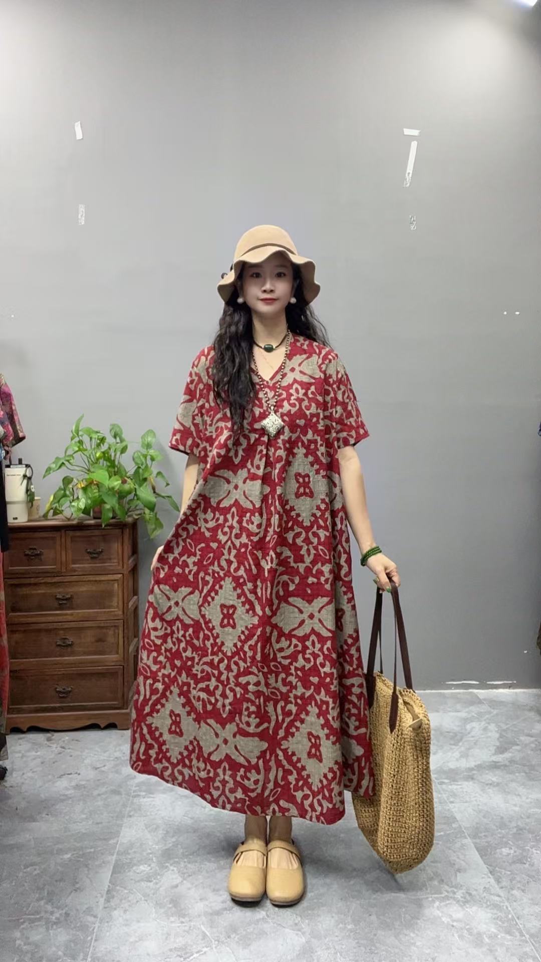 5141夏季新款显瘦气质时尚女百搭休闲文艺复古印花洋气宽松连衣裙