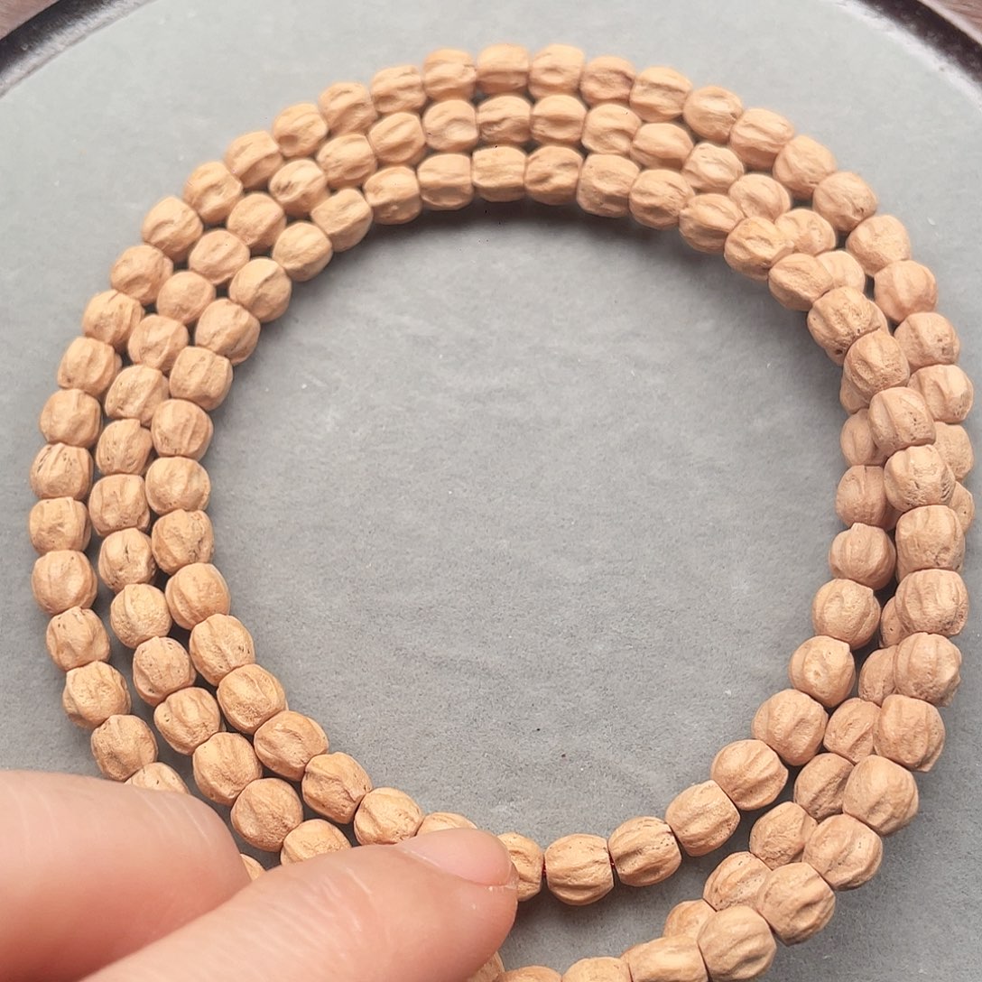 柏香籽/百香籽吊坠奶油玉化皮小满鬼