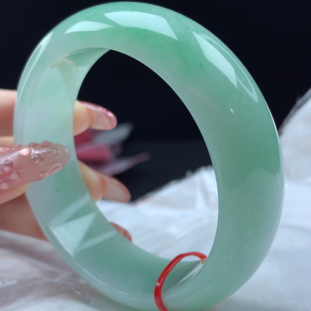 未镶嵌手镯翡翠珊**?97006，