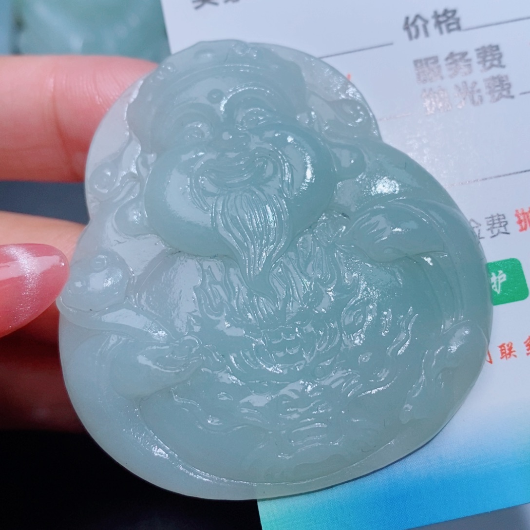 定制翡翠吊坠未镶嵌