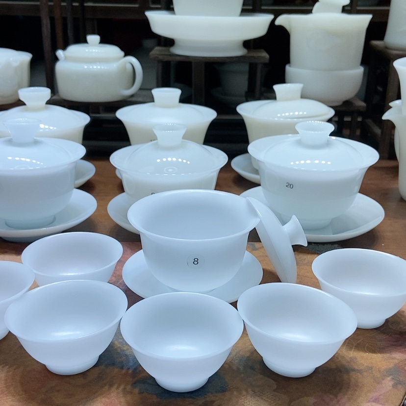【闪购商品】不过这位朋友也没那么差劲也不至于被这样