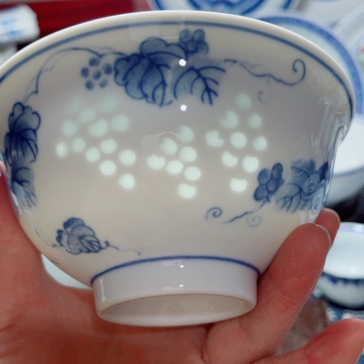 青花玲珑5寸饭碗葡萄