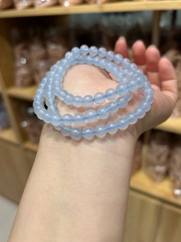 精品海蓝宝卡6毫米多圈手串