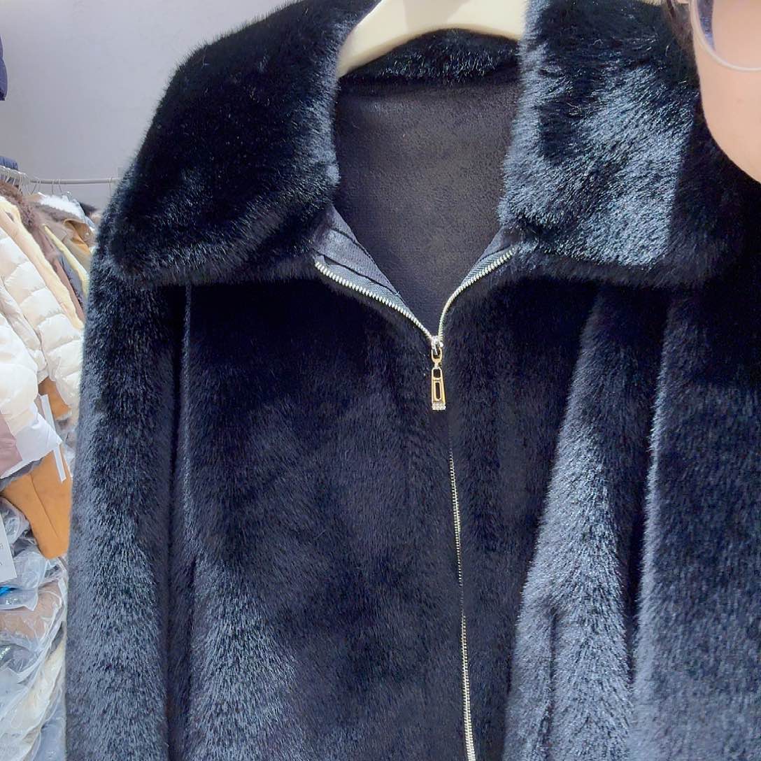 贝壳黑色的90斤穿到135