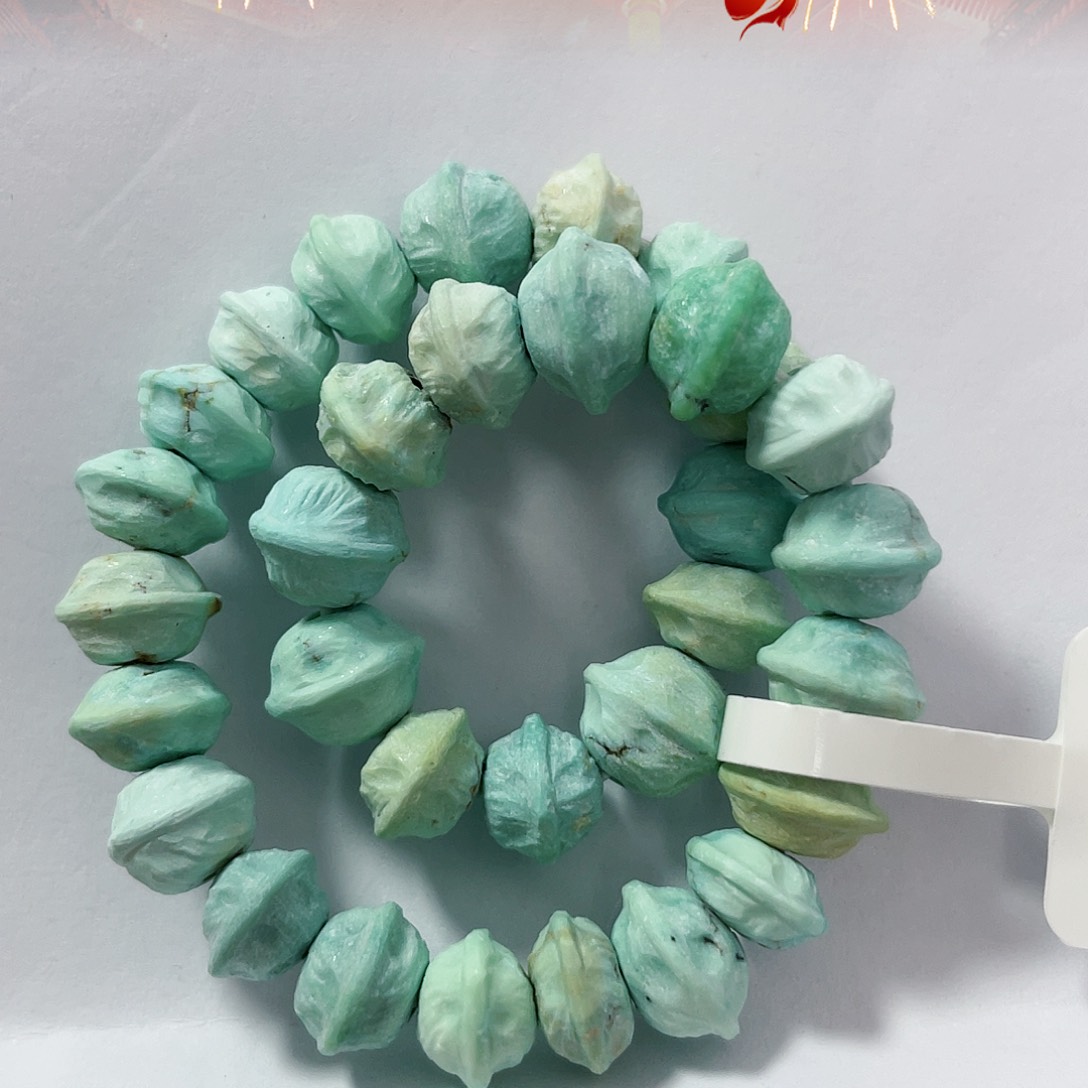 绿松石配饰未镶嵌