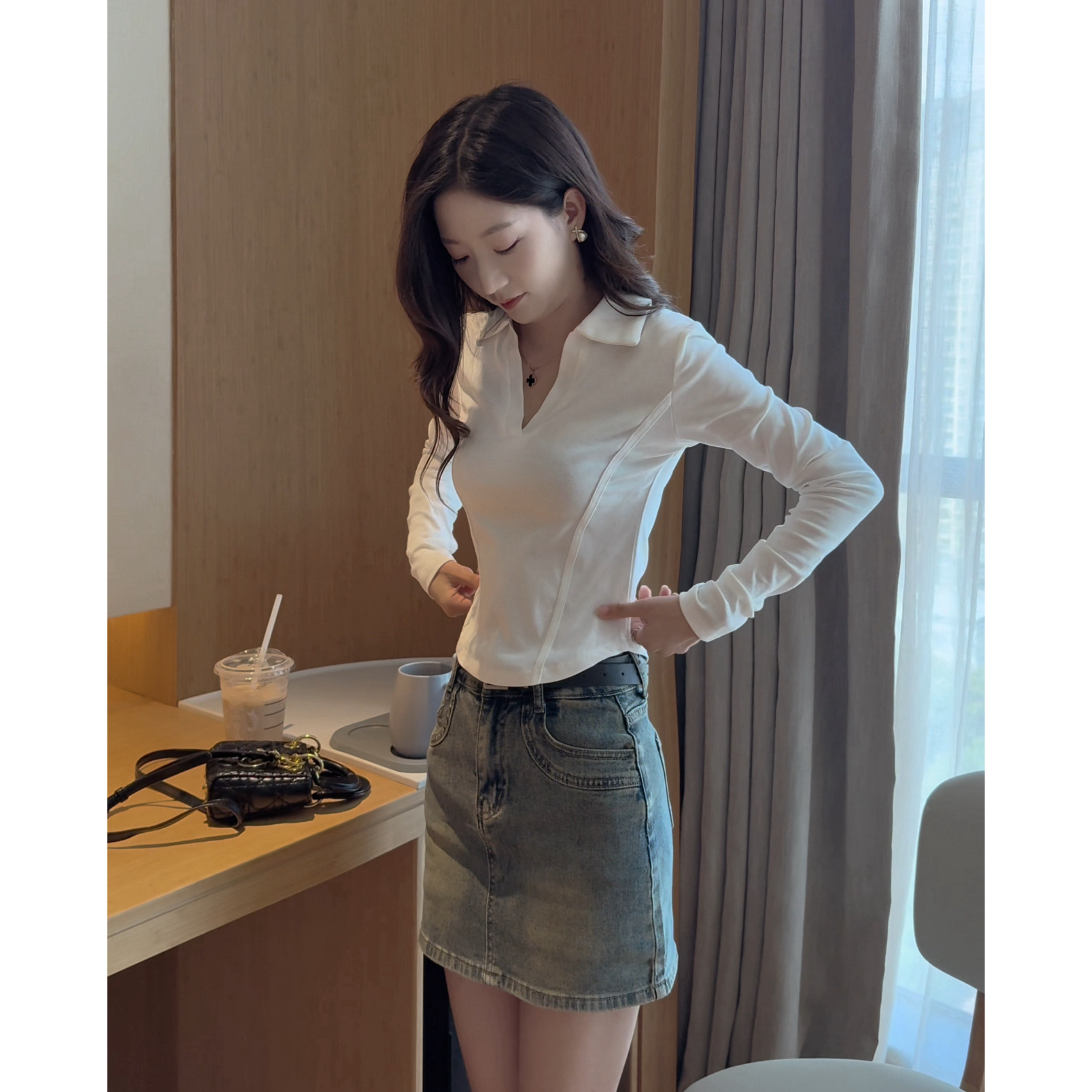 2025秋装新款正肩polo领t恤女独特漂亮超好看小衫打底衫短款上衣3