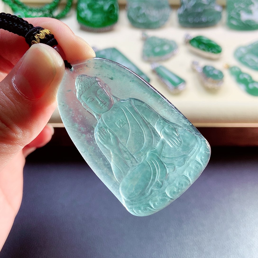 【闪购商品】翡翠颈饰未镶嵌天然