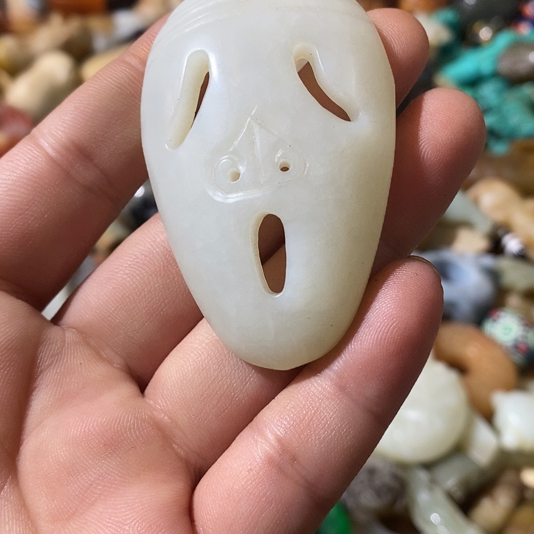 和田玉（糖玉）未镶嵌挂件