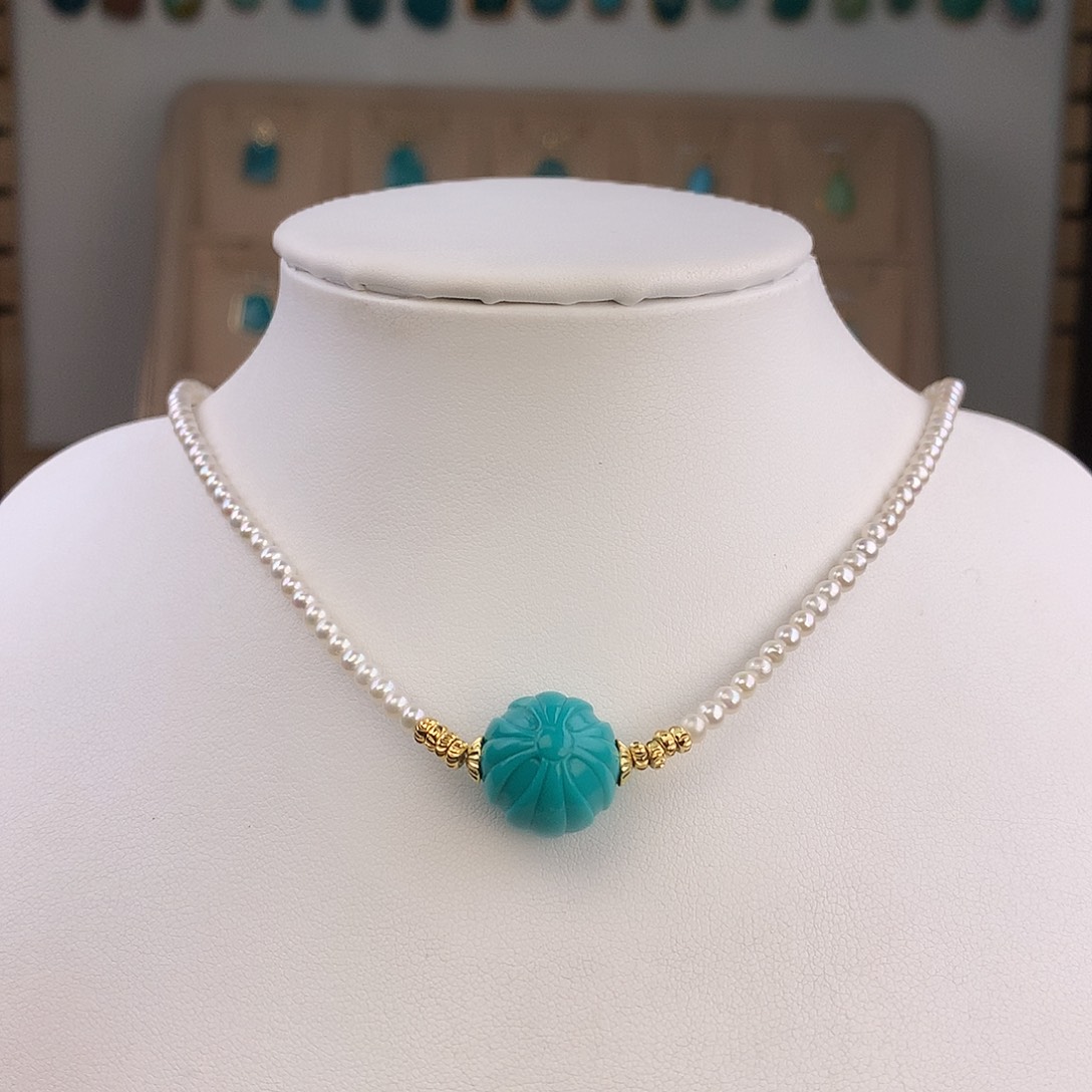 绿松石未镶嵌颈饰