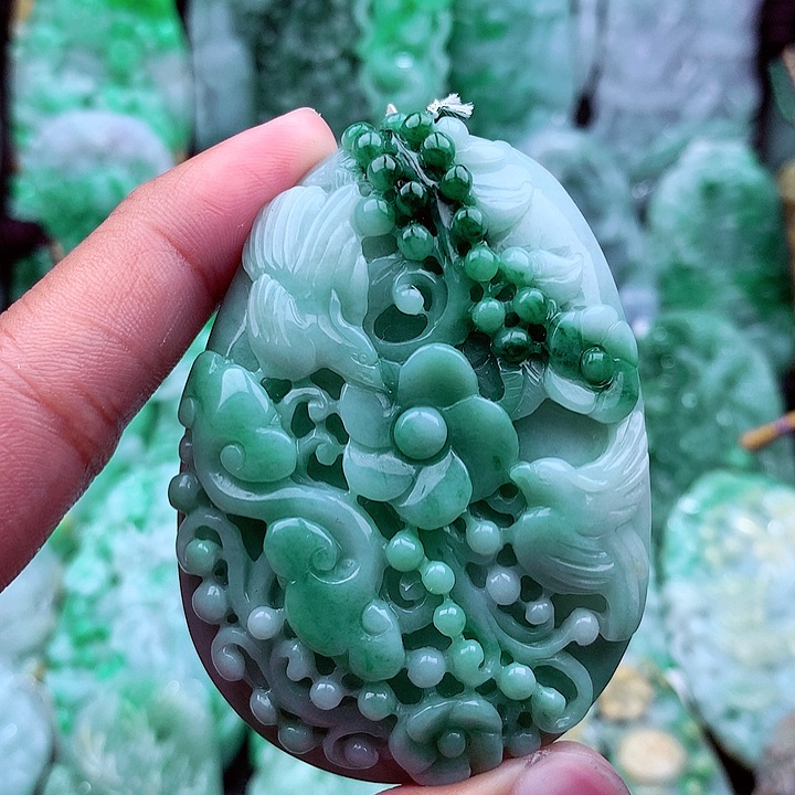 翡翠吊坠(不含链)未镶嵌