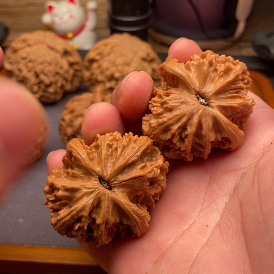 文玩核桃吊坠文玩