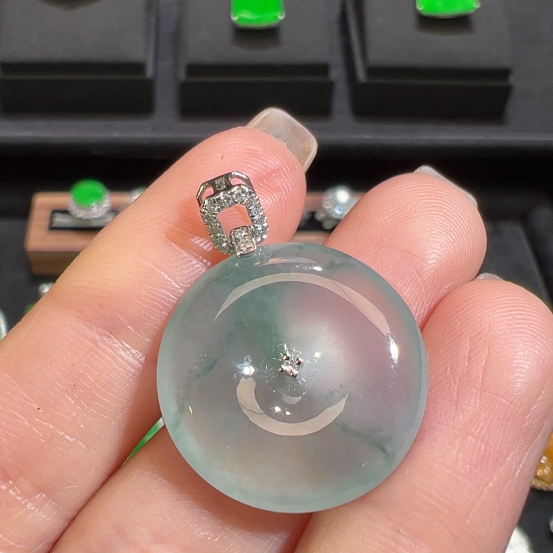 翡翠颈饰18K金镶嵌收到货48小时鉴赏期