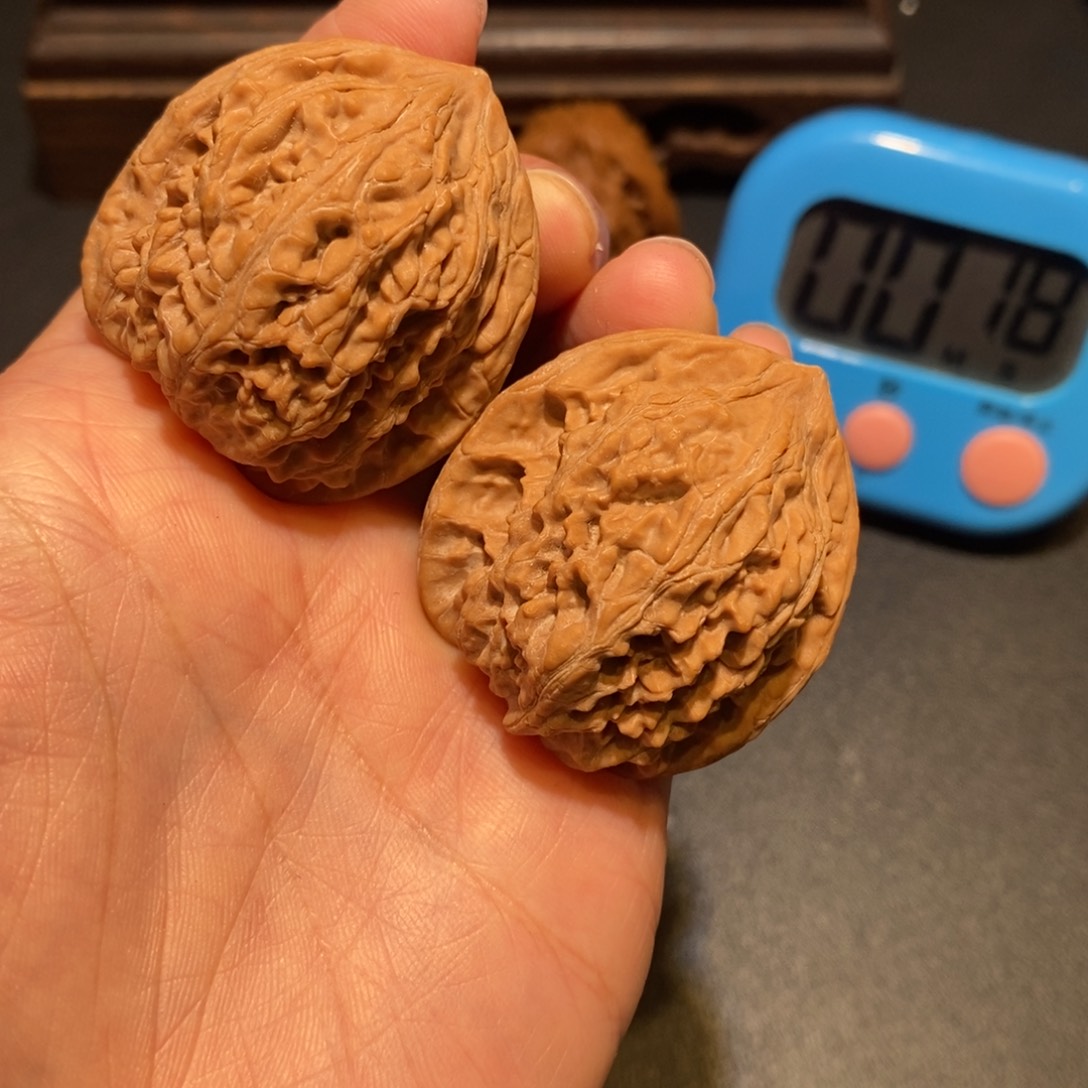 吊坠文玩核桃B****k18号野生锤子37尺