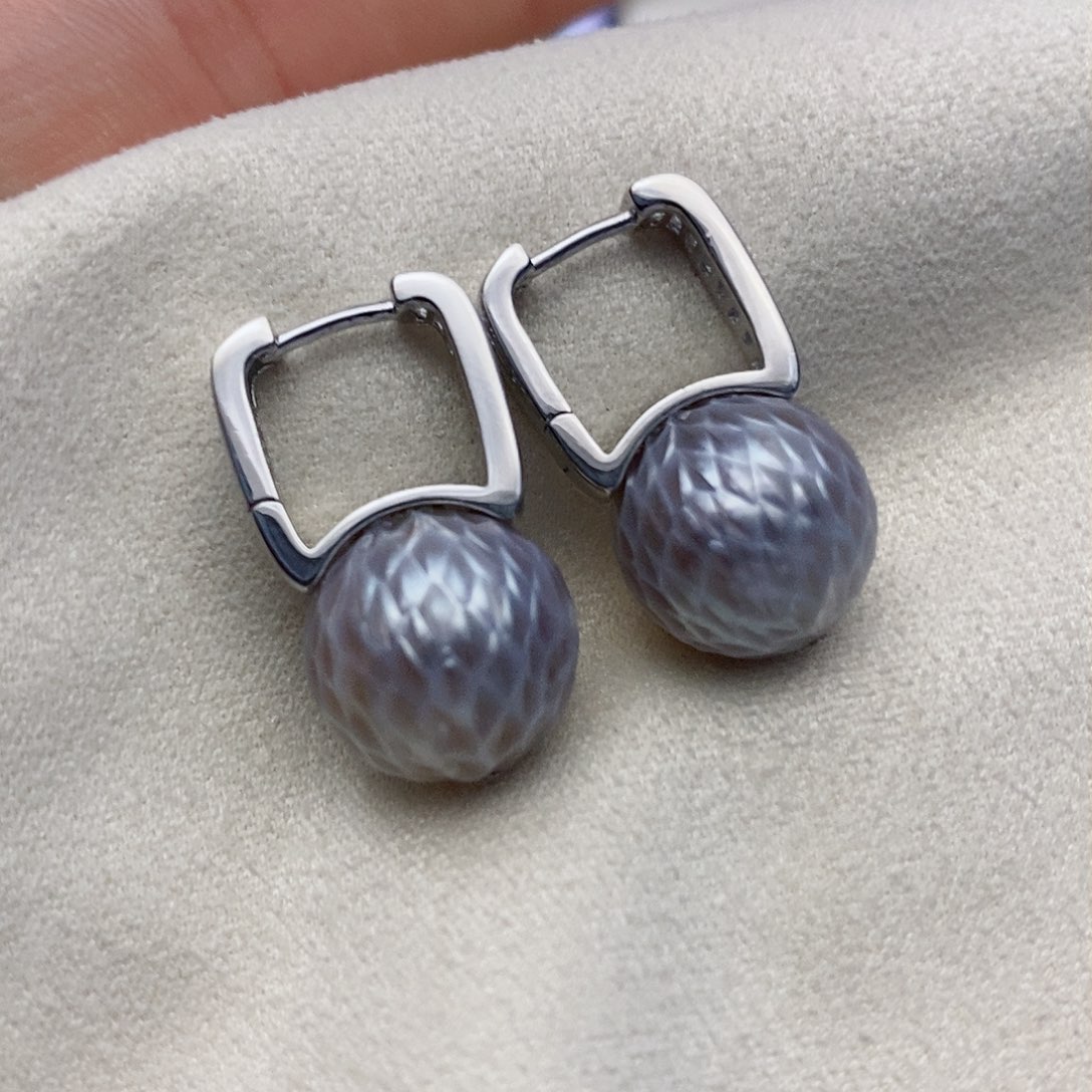 【闪购商品】海水珍珠耳饰银S925镶嵌