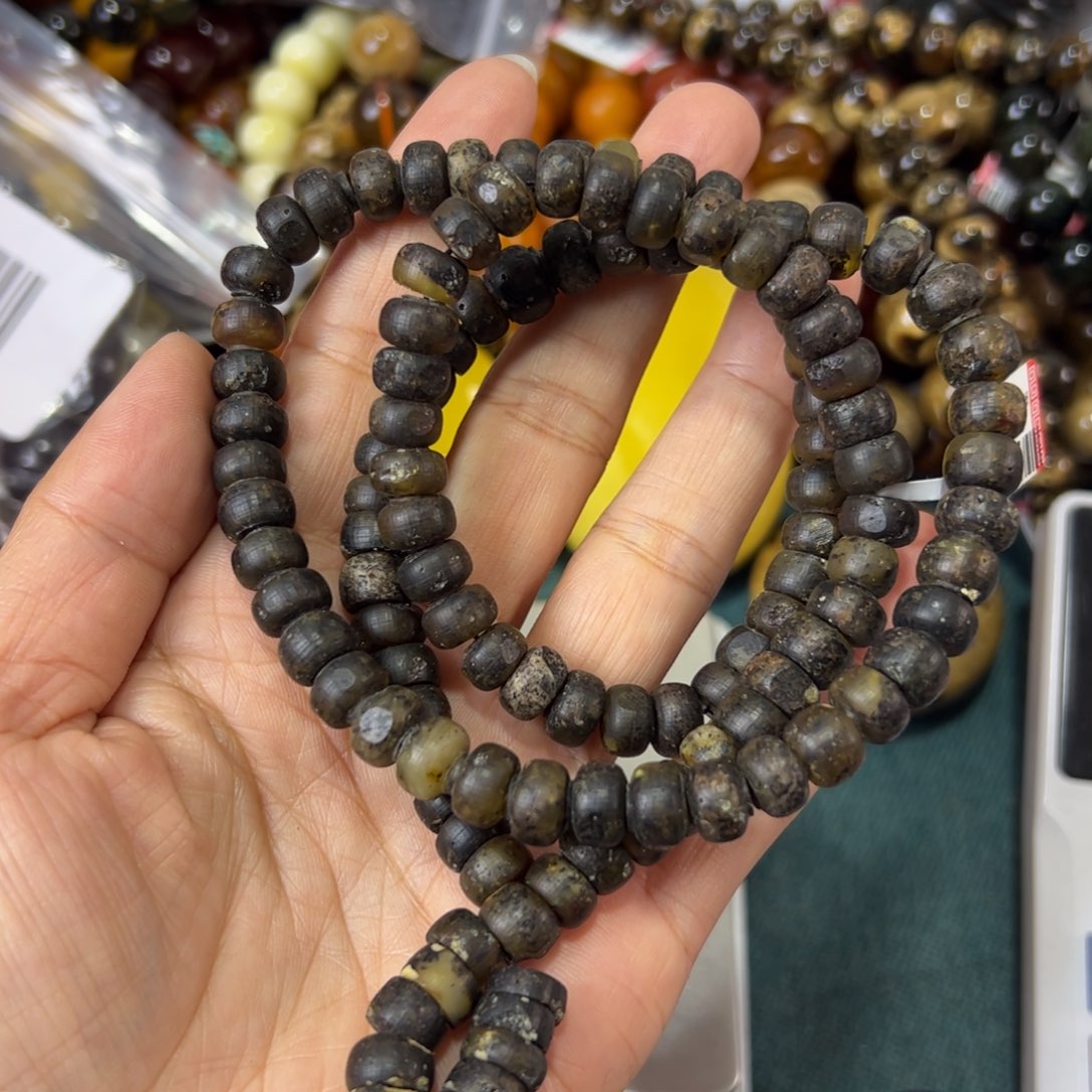 琥珀珠宝奇石未镶嵌649