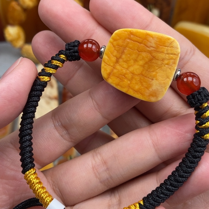 【闪购商品】琥珀珠宝奇石未镶嵌