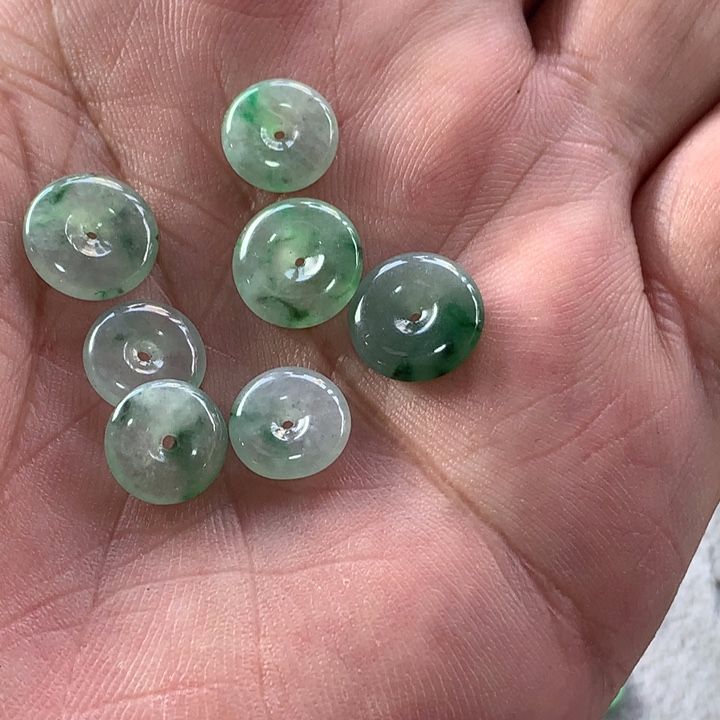 定制翡翠未镶嵌蒸*鱼翡翠