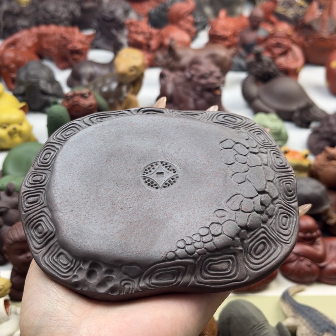 紫砂茶宠武*森紫砂茶宠