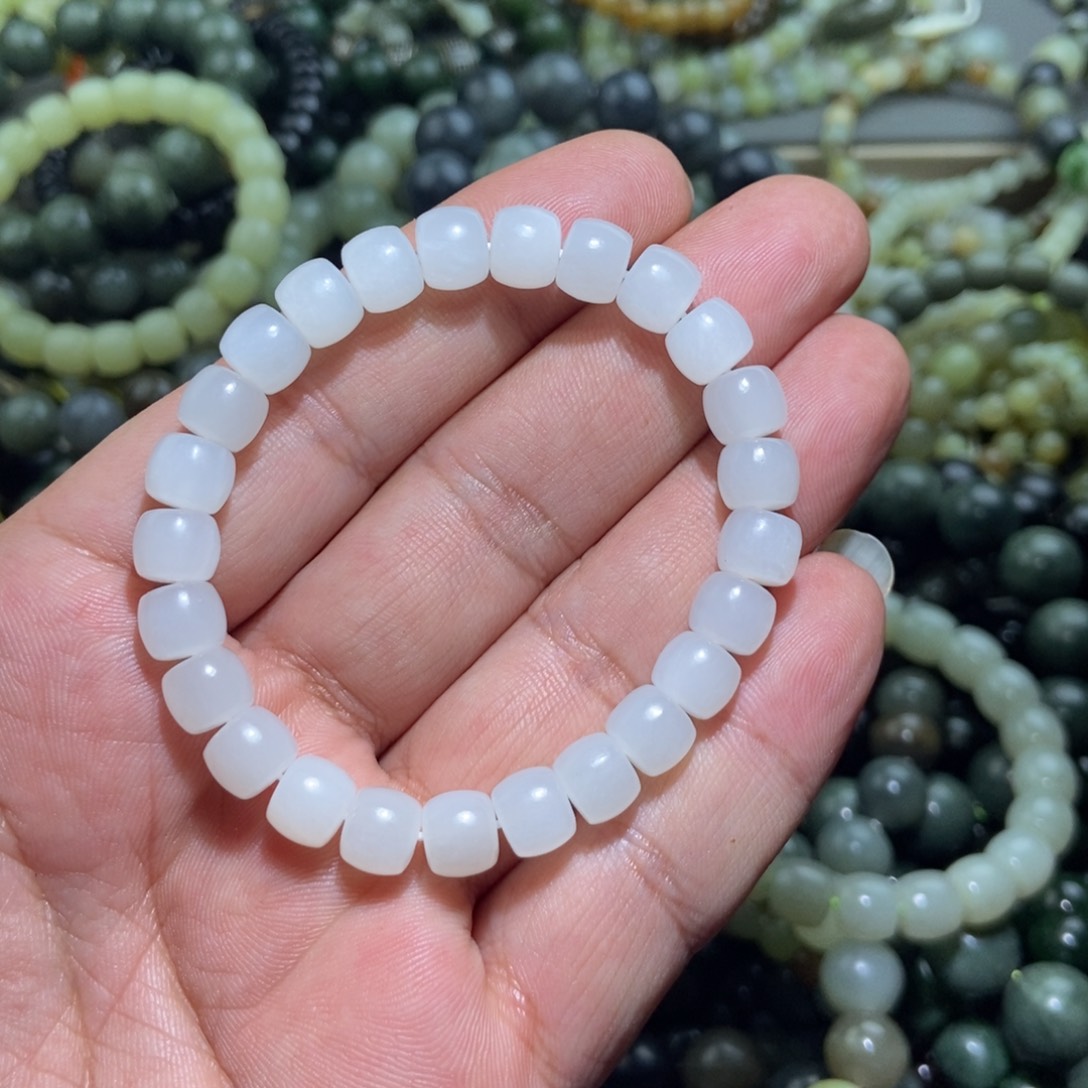 融***海和田玉（糖玉）未镶嵌手链