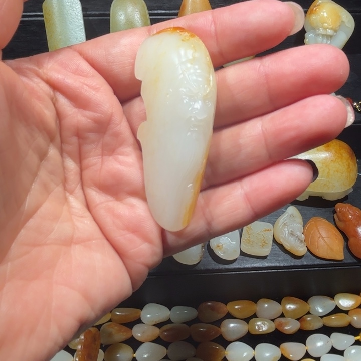 和田玉吊坠(不含链)未镶嵌