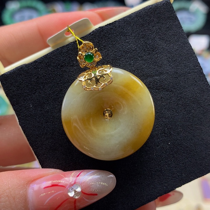 翡翠手链18K金镶嵌翡翠