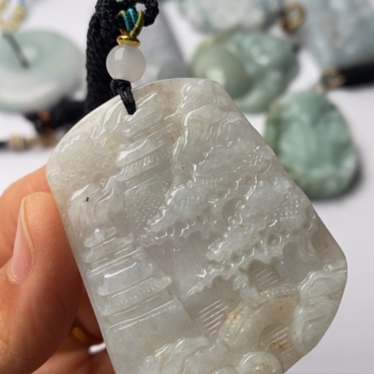 翡翠未镶嵌挂件翡翠