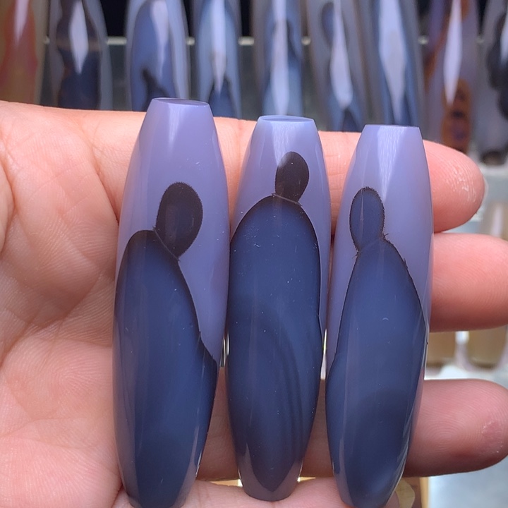 玛瑙/玉髓颈饰未镶嵌1