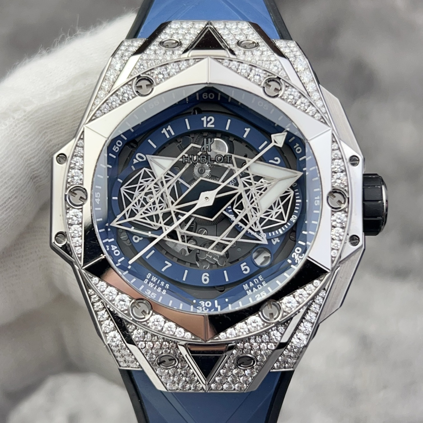 95新 Hublot/宇舶表 418.NX.5107.RX.1604.MXM20/21年全套