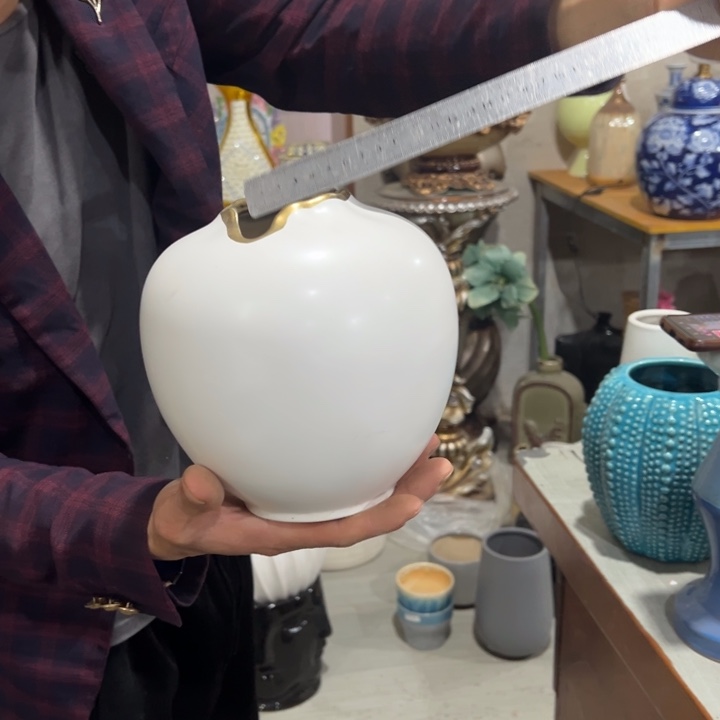 瓶高度17厘米口径6厘米微瑕捡漏粘釉